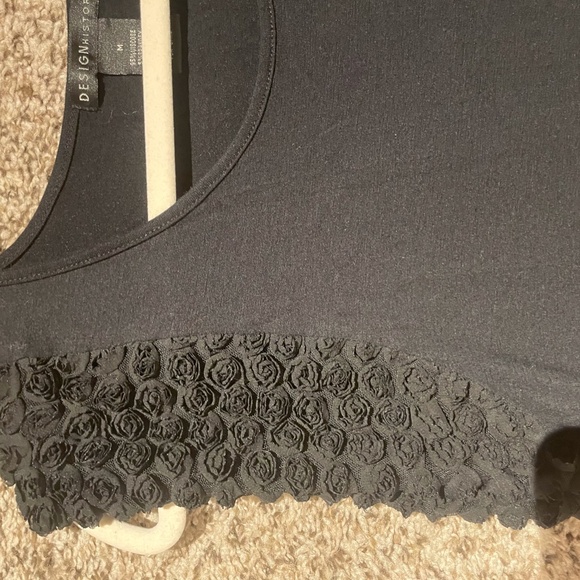 DESIGN HISTORY FLORAL TEXTURED TUNIC TANK BLACK - Picture 5 of 5